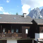 Apartment Cristallo & Faloria Cortina d'Ampezzo
